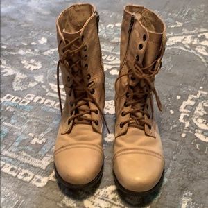 Steve Madden Troopa Boots - leather 8.5 Tan